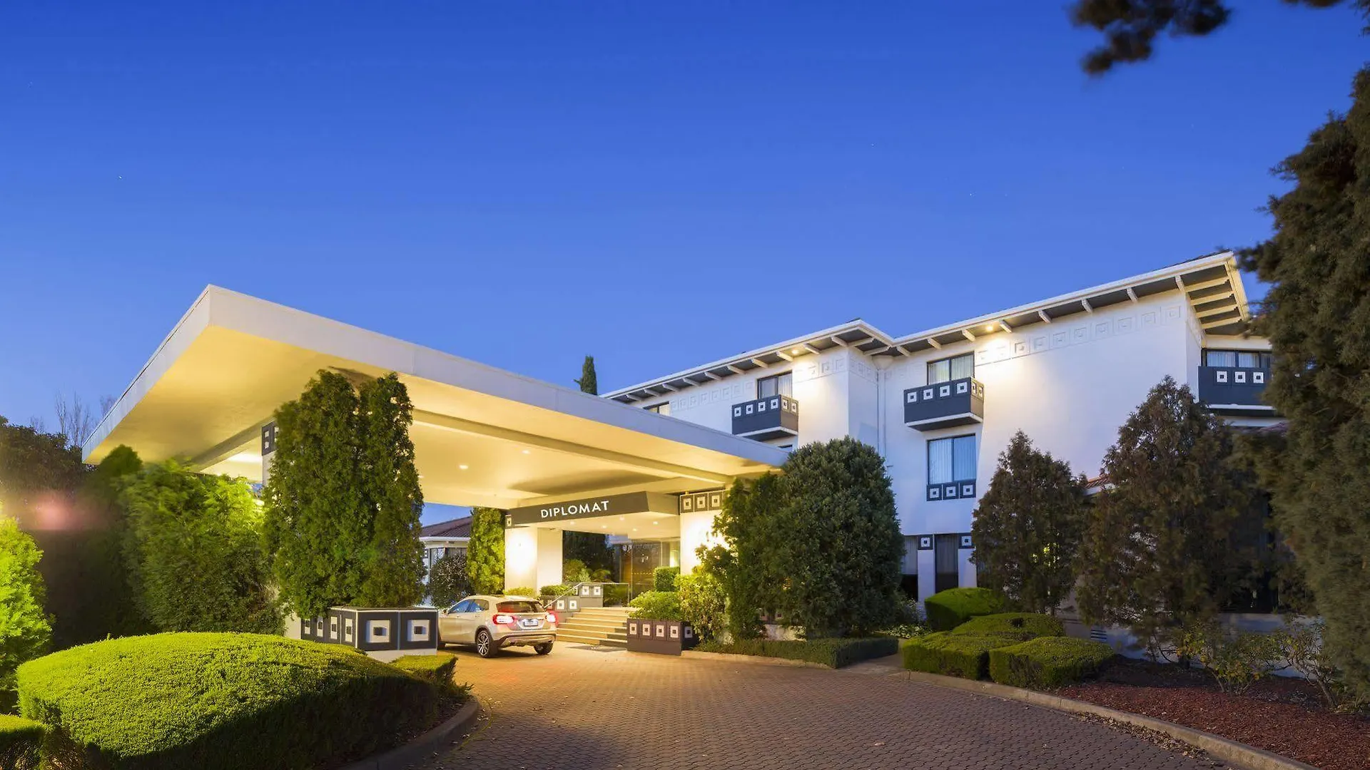 Ramada By Wyndham Diplomat Canberra Australie