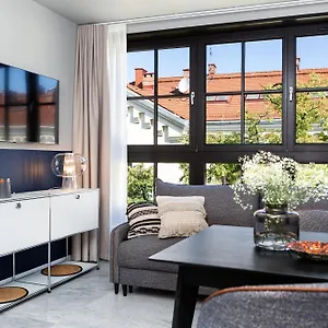 Aparthotel H11 *****